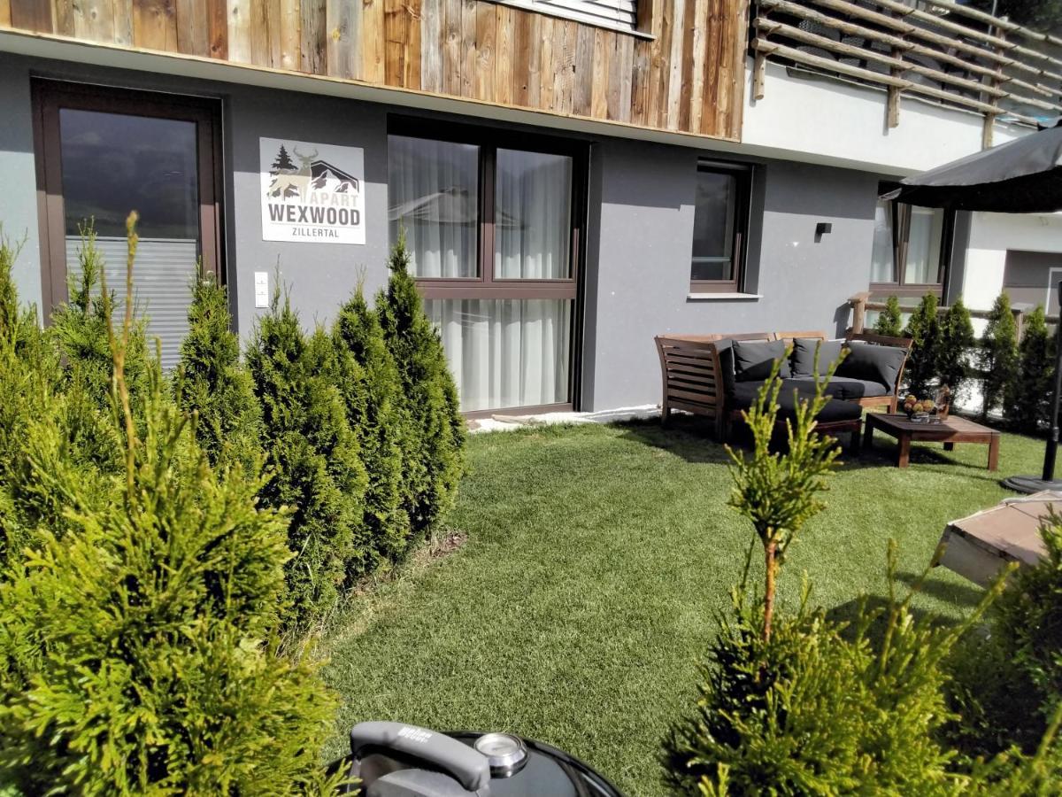 Apart Wexwood Hart im Zillertal Exterior foto
